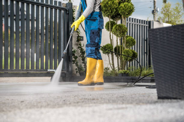 Best Commercial Building Pressure Washing  in Sturgeon Bay, WI
