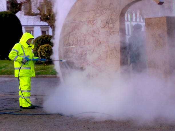 Best Concrete Pressure Washing  in Sturgeon Bay, WI