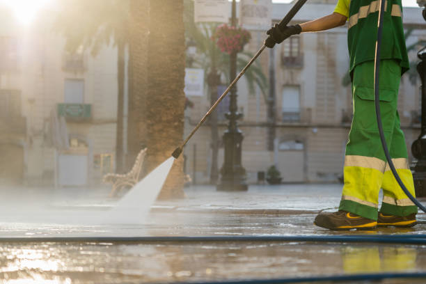 Best Roof Pressure Washing  in Sturgeon Bay, WI